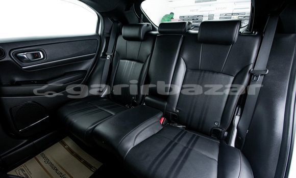 Buy Used Honda HR-V White Car in Bangkok in Bangkok Buy Used Honda HR-V White Car in Bangkok in Bangkok