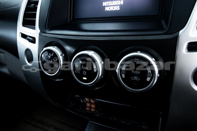 Big with watermark mitsubishi pajero bangkok bangkok 72088