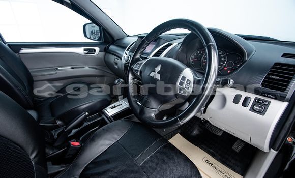 ซื้อ รถมือสอง Mitsubishi Pajero สีดำ รถยนต์ ใน %{เมือง} ใน กรุงเทพมหานคร ซื้อ รถมือสอง Mitsubishi Pajero สีดำ รถยนต์ ใน %{เมือง} ใน กรุงเทพมหานคร