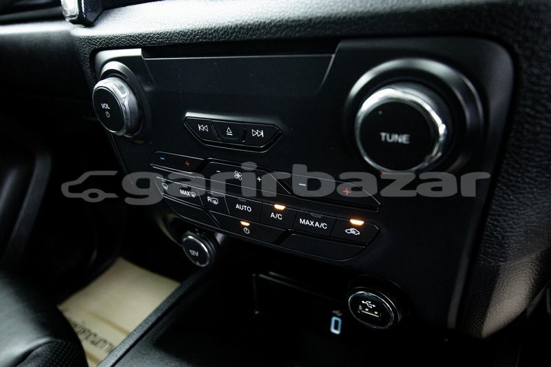 Big with watermark ford everest bangkok bangkok 72090