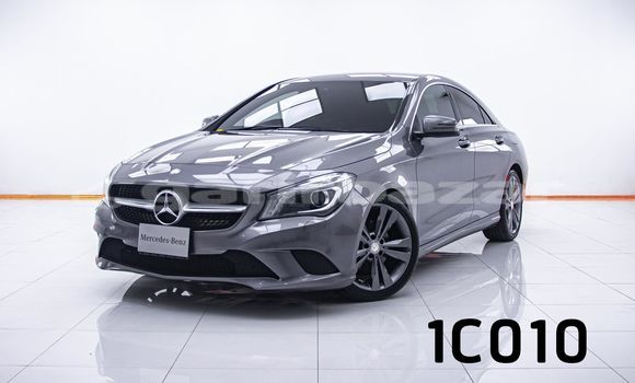 ซื้อ รถมือสอง Mercedes-Benz C180 coupe อื่น ๆ รถยนต์ ใน %{เมือง} ใน กรุงเทพมหานคร