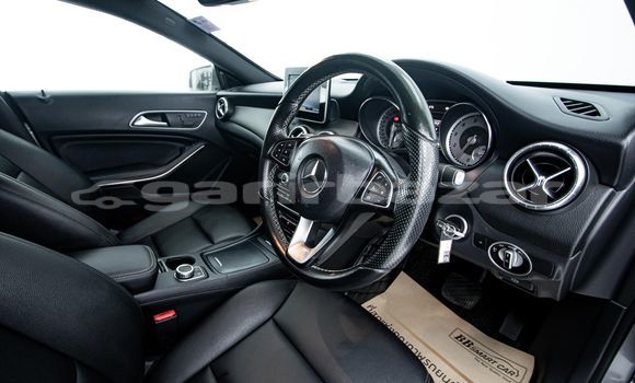 ซื้อ รถมือสอง Mercedes-Benz C180 coupe อื่น ๆ รถยนต์ ใน %{เมือง} ใน กรุงเทพมหานคร ซื้อ รถมือสอง Mercedes-Benz C180 coupe อื่น ๆ รถยนต์ ใน %{เมือง} ใน กรุงเทพมหานคร