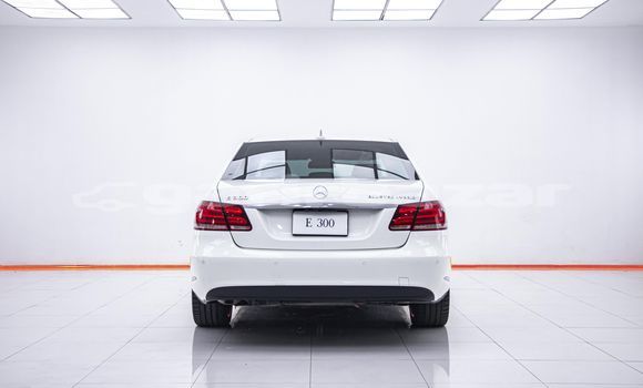 Buy Used Mercedes-Benz E-Classe White Car in Bangkok in Bangkok Buy Used Mercedes-Benz E-Classe White Car in Bangkok in Bangkok