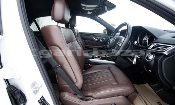 Buy Used Mercedes-Benz E-Classe White Car in Bangkok in Bangkok Buy Used Mercedes-Benz E-Classe White Car in Bangkok in Bangkok