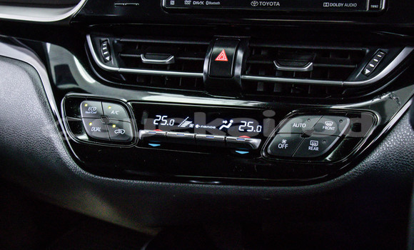 ซื้อ รถมือสอง Toyota C-HR อื่น ๆ รถยนต์ ใน %{เมือง} ใน กรุงเทพมหานคร ซื้อ รถมือสอง Toyota C-HR อื่น ๆ รถยนต์ ใน %{เมือง} ใน กรุงเทพมหานคร