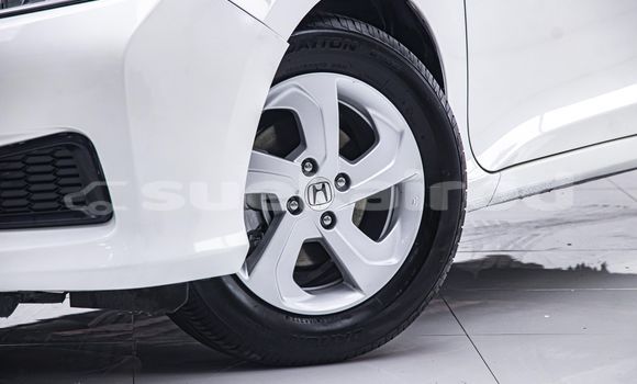 Buy Used Honda City White Car in Bangkok in Bangkok Buy Used Honda City White Car in Bangkok in Bangkok