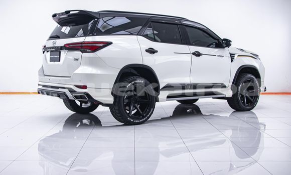 ซื้อ รถมือสอง Toyota Fortuner ขาว รถยนต์ ใน %{เมือง} ใน กรุงเทพมหานคร ซื้อ รถมือสอง Toyota Fortuner ขาว รถยนต์ ใน %{เมือง} ใน กรุงเทพมหานคร