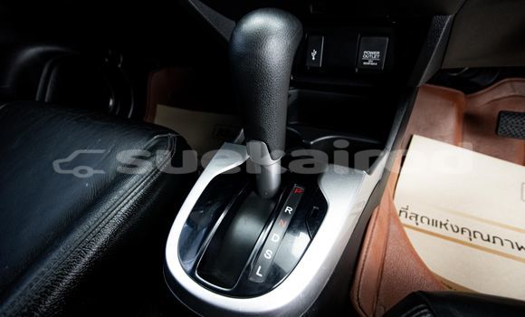 Buy Used Honda Jazz White Car in Bangkok in Bangkok Buy Used Honda Jazz White Car in Bangkok in Bangkok