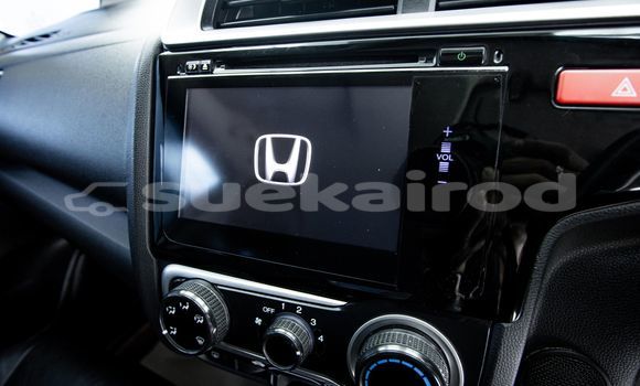 Buy Used Honda Jazz White Car in Bangkok in Bangkok Buy Used Honda Jazz White Car in Bangkok in Bangkok