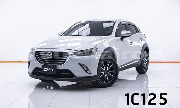 ซื้อ รถมือสอง Mazda CX-3 ขาว รถยนต์ ใน %{เมือง} ใน กรุงเทพมหานคร