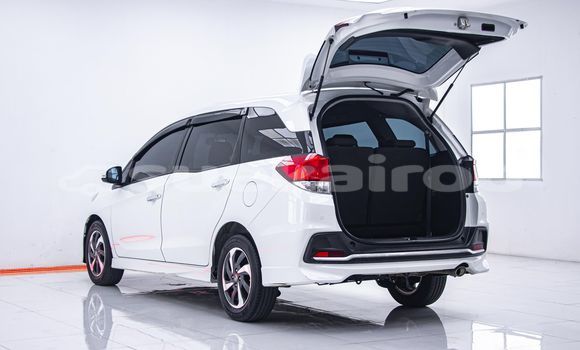ซื้อ รถมือสอง Honda Mobilio ขาว รถยนต์ ใน %{เมือง} ใน กรุงเทพมหานคร ซื้อ รถมือสอง Honda Mobilio ขาว รถยนต์ ใน %{เมือง} ใน กรุงเทพมหานคร