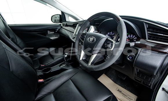 ซื้อ รถมือสอง Toyota Innova ขาว รถยนต์ ใน %{เมือง} ใน กรุงเทพมหานคร ซื้อ รถมือสอง Toyota Innova ขาว รถยนต์ ใน %{เมือง} ใน กรุงเทพมหานคร