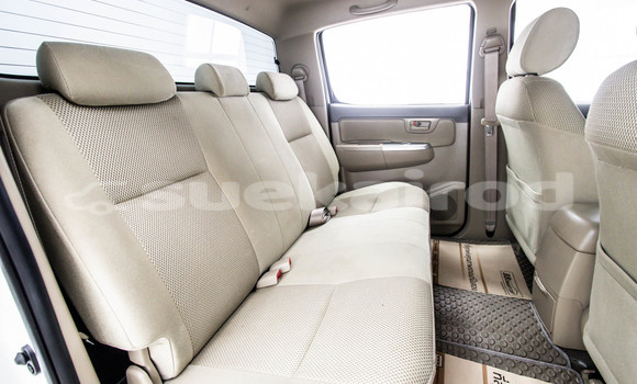 Buy Used Toyota Hiluxe VIGO White Car in Bangkok in Bangkok Buy Used Toyota Hiluxe VIGO White Car in Bangkok in Bangkok