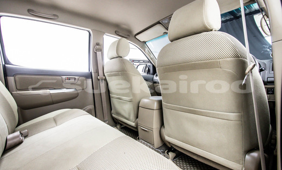 Buy Used Toyota Hiluxe VIGO White Car in Bangkok in Bangkok Buy Used Toyota Hiluxe VIGO White Car in Bangkok in Bangkok