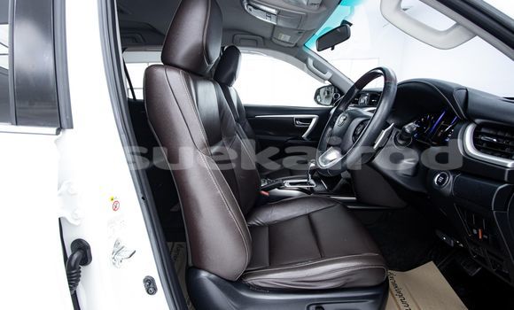 Buy Used Toyota Fortuner White Car in Bangkok in Bangkok Buy Used Toyota Fortuner White Car in Bangkok in Bangkok