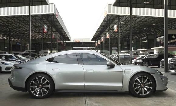 Buy Used Porsche Cayman Other Car in Bangkok in Bangkok Buy Used Porsche Cayman Other Car in Bangkok in Bangkok