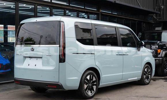 Buy Used Honda Stepwgn Blue Car in Bangkok in Bangkok Buy Used Honda Stepwgn Blue Car in Bangkok in Bangkok