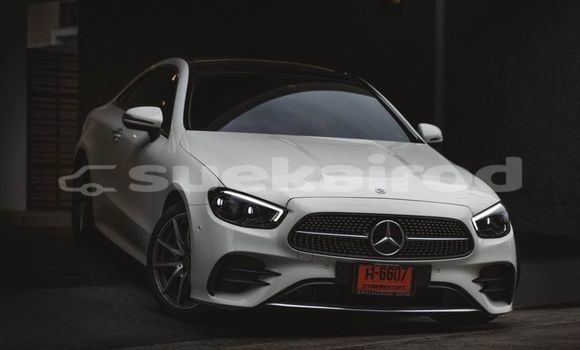 ซื้อ รถมือสอง Suzuki Swift ขาว รถยนต์ ใน %{เมือง} ใน กรุงเทพมหานคร