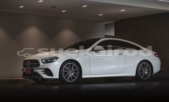 Buy Used Suzuki Swift White Car in Bangkok in Bangkok Buy Used Suzuki Swift White Car in Bangkok in Bangkok