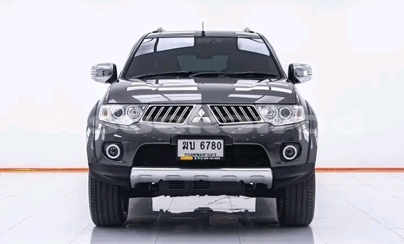 ซื้อ รถมือสอง Mitsubishi Pajero สีดำ รถยนต์ ใน %{เมือง} ใน ชัยภูมิ ซื้อ รถมือสอง Mitsubishi Pajero สีดำ รถยนต์ ใน %{เมือง} ใน ชัยภูมิ