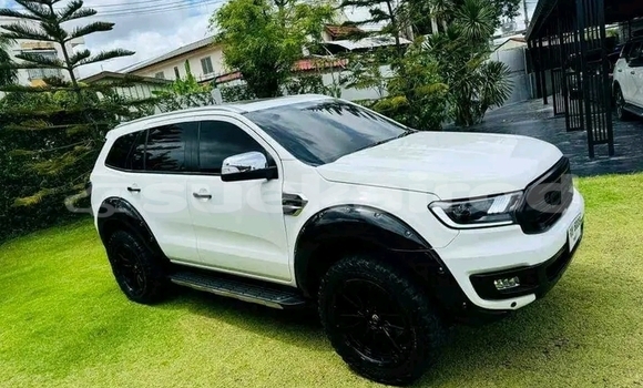 ซื้อ รถมือสอง Ford Everest ขาว รถยนต์ ใน %{เมือง} ใน ชลบุรี ซื้อ รถมือสอง Ford Everest ขาว รถยนต์ ใน %{เมือง} ใน ชลบุรี
