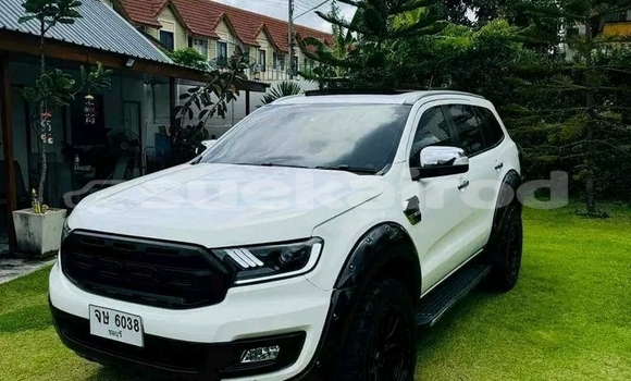 ซื้อ รถมือสอง Ford Everest ขาว รถยนต์ ใน %{เมือง} ใน ชลบุรี ซื้อ รถมือสอง Ford Everest ขาว รถยนต์ ใน %{เมือง} ใน ชลบุรี