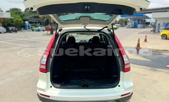 ซื้อ รถมือสอง Honda CR-V ขาว รถยนต์ ใน %{เมือง} ใน ชัยนาท ซื้อ รถมือสอง Honda CR-V ขาว รถยนต์ ใน %{เมือง} ใน ชัยนาท