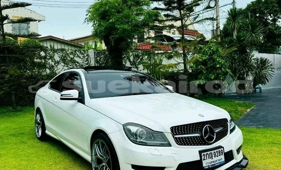 ซื้อ รถมือสอง Mercedes-Benz C180 coupe ขาว รถยนต์ ใน %{เมือง} ใน กรุงเทพมหานคร ซื้อ รถมือสอง Mercedes-Benz C180 coupe ขาว รถยนต์ ใน %{เมือง} ใน กรุงเทพมหานคร