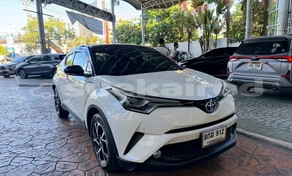 ซื้อ รถมือสอง Toyota C-HR ขาว รถยนต์ ใน %{เมือง} ใน ชัยนาท ซื้อ รถมือสอง Toyota C-HR ขาว รถยนต์ ใน %{เมือง} ใน ชัยนาท