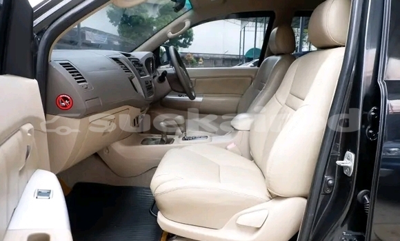 ซื้อ รถมือสอง Toyota Fortuner สีดำ รถยนต์ ใน %{เมือง} ใน ชัยภูมิ