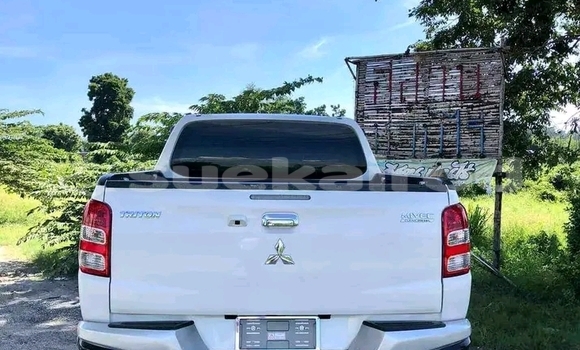 ซื้อ รถมือสอง Mitsubishi Triton ขาว รถยนต์ ใน %{เมือง} ใน กรุงเทพมหานคร ซื้อ รถมือสอง Mitsubishi Triton ขาว รถยนต์ ใน %{เมือง} ใน กรุงเทพมหานคร