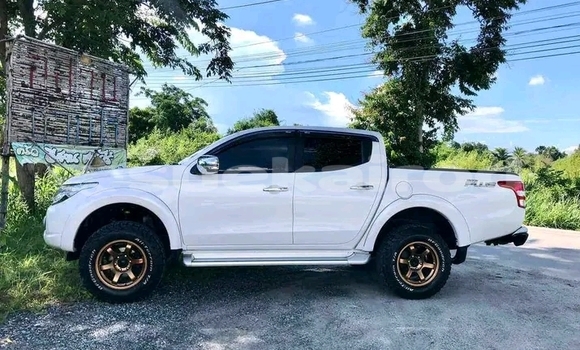 ซื้อ รถมือสอง Mitsubishi Triton ขาว รถยนต์ ใน %{เมือง} ใน กรุงเทพมหานคร ซื้อ รถมือสอง Mitsubishi Triton ขาว รถยนต์ ใน %{เมือง} ใน กรุงเทพมหานคร
