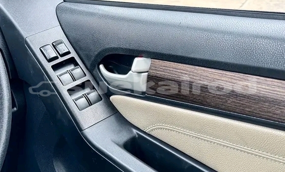 Buy Used Isuzu MU-X White Car in Chai Nat in Chai Nat