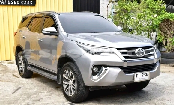 ซื้อ รถมือสอง Toyota Fortuner อื่น ๆ รถยนต์ ใน %{เมือง} ใน ชัยภูมิ ซื้อ รถมือสอง Toyota Fortuner อื่น ๆ รถยนต์ ใน %{เมือง} ใน ชัยภูมิ