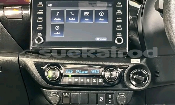 Buy Used Toyota REVO CAB Z-EDITION White Car in Chaiyaphum in Chaiyaphum Buy Used Toyota REVO CAB Z-EDITION White Car in Chaiyaphum in Chaiyaphum