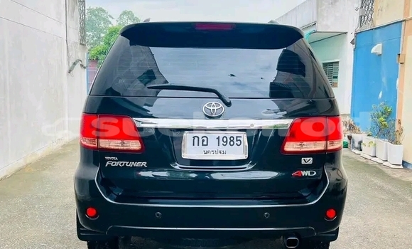 ซื้อ รถมือสอง Toyota Fortuner สีดำ รถยนต์ ใน %{เมือง} ใน ชัยนาท ซื้อ รถมือสอง Toyota Fortuner สีดำ รถยนต์ ใน %{เมือง} ใน ชัยนาท