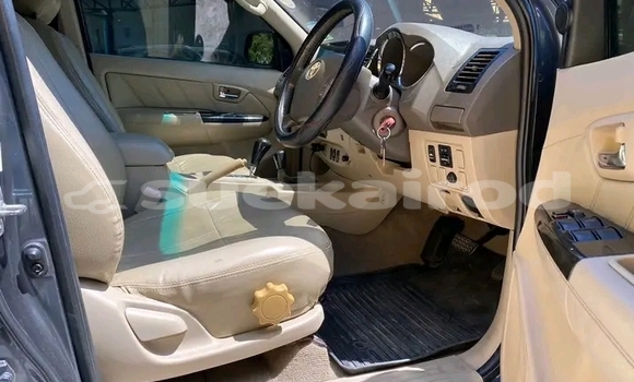 ซื้อ รถมือสอง Toyota Fortuner สีดำ รถยนต์ ใน %{เมือง} ใน ชัยภูมิ ซื้อ รถมือสอง Toyota Fortuner สีดำ รถยนต์ ใน %{เมือง} ใน ชัยภูมิ