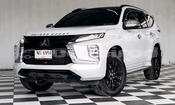 ซื้อ รถมือสอง Mitsubishi Pajero ขาว รถยนต์ ใน %{เมือง} ใน ชัยภูมิ ซื้อ รถมือสอง Mitsubishi Pajero ขาว รถยนต์ ใน %{เมือง} ใน ชัยภูมิ
