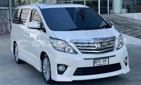 Buy Used Toyota Alphard White Car in Krabi in Krabi Buy Used Toyota Alphard White Car in Krabi in Krabi