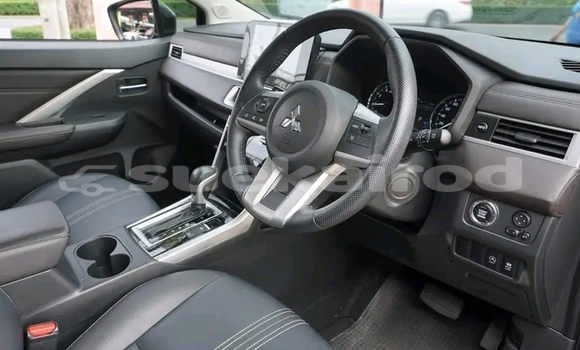 Buy Used Mitsubishi Carisma Black Car in Buogkan in Buogkan Buy Used Mitsubishi Carisma Black Car in Buogkan in Buogkan