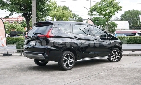 Buy Used Mitsubishi Carisma Black Car in Buogkan in Buogkan Buy Used Mitsubishi Carisma Black Car in Buogkan in Buogkan