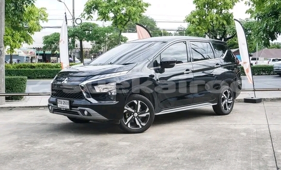 Buy Used Mitsubishi Carisma Black Car in Buogkan in Buogkan Buy Used Mitsubishi Carisma Black Car in Buogkan in Buogkan