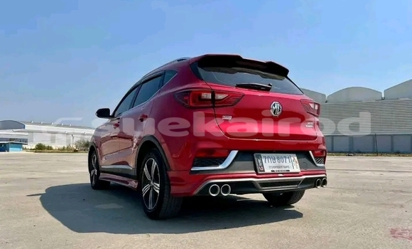 Buy Used BMW 2-Series Red Car in Kaeng Khlo in Chaiyaphum Buy Used BMW 2-Series Red Car in Kaeng Khlo in Chaiyaphum