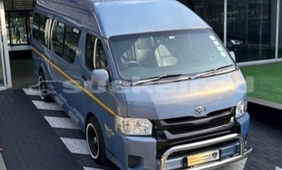 Buy Used Toyota Hiace White Car in Bangkok in Bangkok Buy Used Toyota Hiace White Car in Bangkok in Bangkok