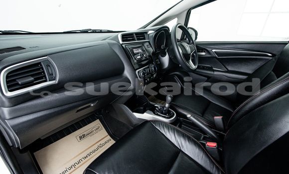 ซื้อ รถมือสอง Honda Jazz ขาว รถยนต์ ใน %{เมือง} ใน กรุงเทพมหานคร ซื้อ รถมือสอง Honda Jazz ขาว รถยนต์ ใน %{เมือง} ใน กรุงเทพมหานคร