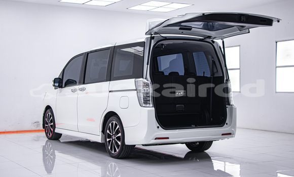 Buy Used Honda Stepwgn White Car in Bangkok in Bangkok Buy Used Honda Stepwgn White Car in Bangkok in Bangkok