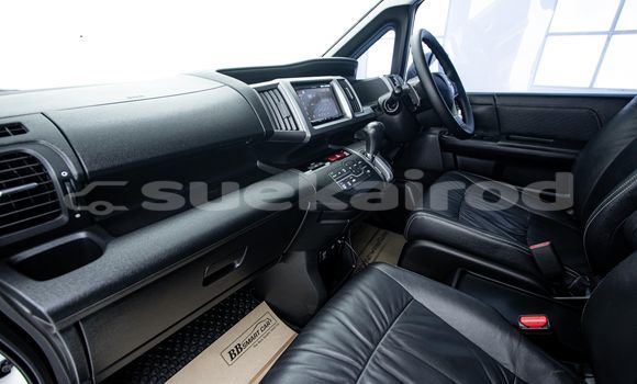 Buy Used Honda Stepwgn White Car in Bangkok in Bangkok Buy Used Honda Stepwgn White Car in Bangkok in Bangkok