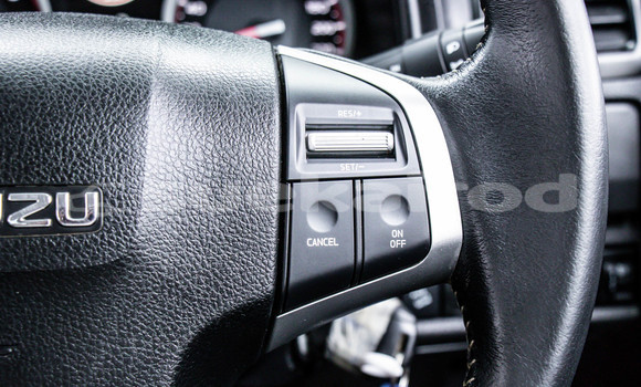 ซื้อ รถมือสอง Isuzu D-Max ขาว รถยนต์ ใน %{เมือง} ใน กรุงเทพมหานคร ซื้อ รถมือสอง Isuzu D-Max ขาว รถยนต์ ใน %{เมือง} ใน กรุงเทพมหานคร