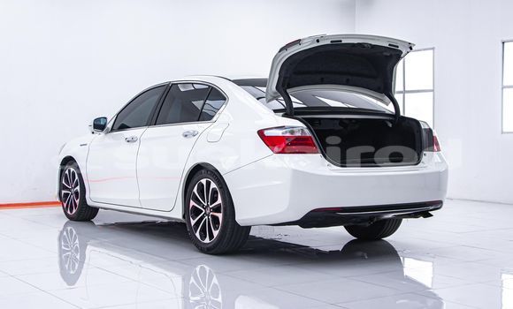 Buy Used Honda Accord White Car in Bangkok in Bangkok Buy Used Honda Accord White Car in Bangkok in Bangkok