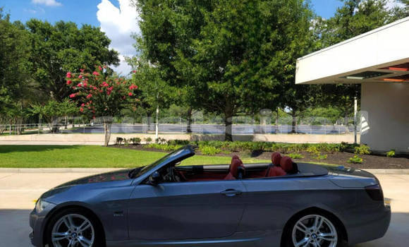 Buy Used BMW 3–Series Blue Car in Bangkok in Bangkok Buy Used BMW 3–Series Blue Car in Bangkok in Bangkok